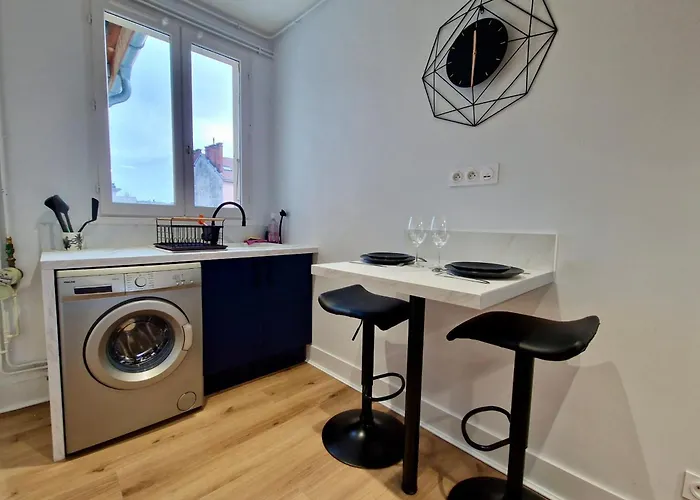 #hc Le Blue Revol Renovated Fully Equipped