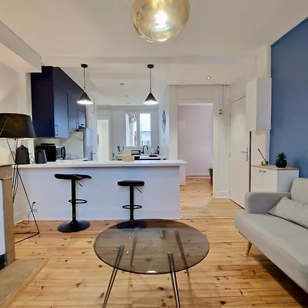 #hc Le Blue Revol Renovated Fully Equipped דירה