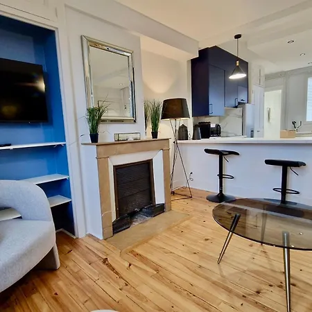 #hc Le Blue Revol Renovated Fully Equipped דירה גרנובל